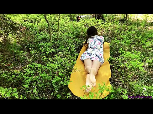 ❤️ Neznanec na Tinderju masturbira mojo pičko in strastno fuka v gozdu Porn video na sl.mycomicsxxx.ru